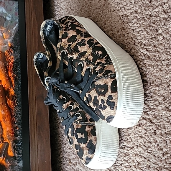 STEVE Madden cheetah sneakers Steve Madden cheetah platform sneakers leopard - Picture 3 of 14